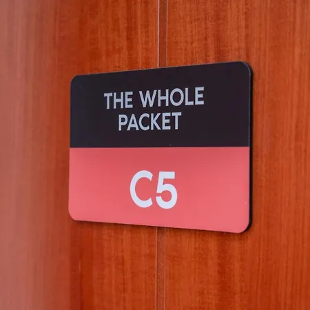 Ferienwohnung The Whole Packet C5 Center With Parking Larissa Exterior foto